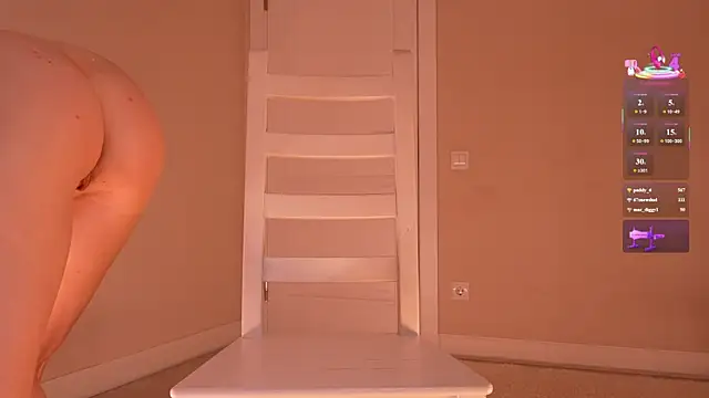 Miablueye live