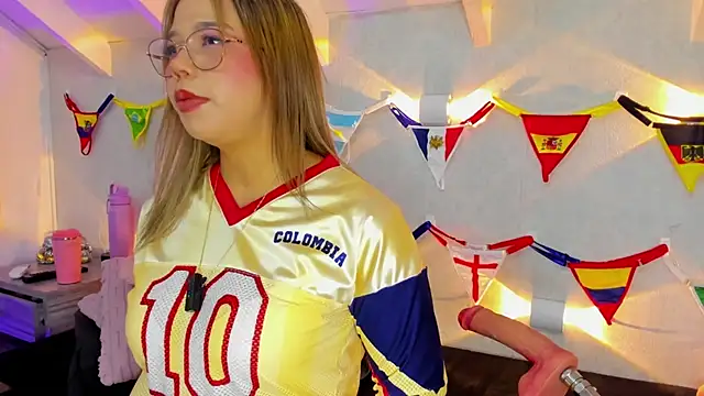 Martina_Miiller live