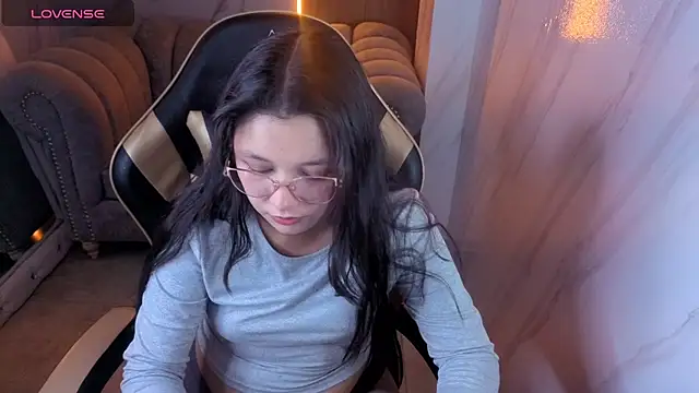 HoneyDoll_tf live