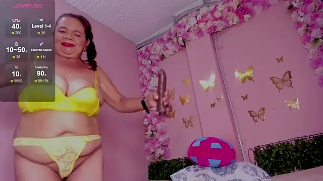 grandmother_milf live