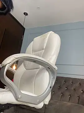 Rose_monroee live