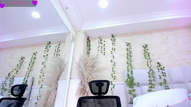 ScarletEvanss_ live
