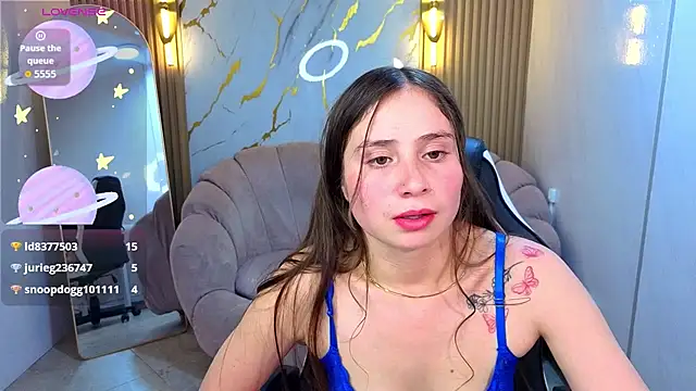 Ariana18_b live