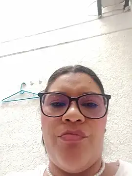 SelennaCooper live