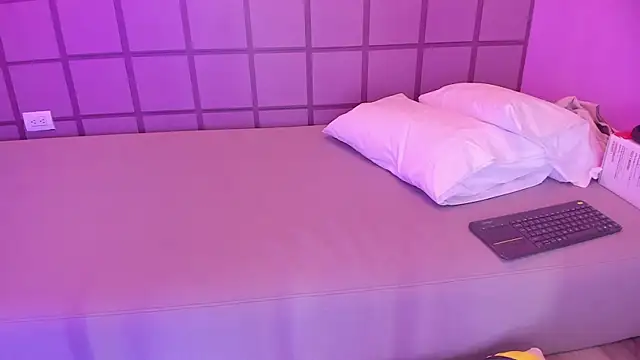 cherry_monroe live