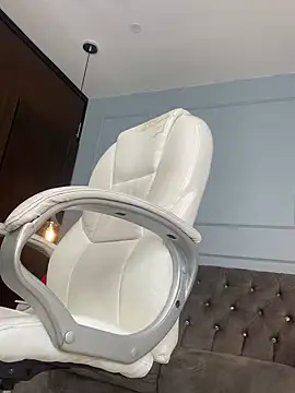 Rose_monroee live