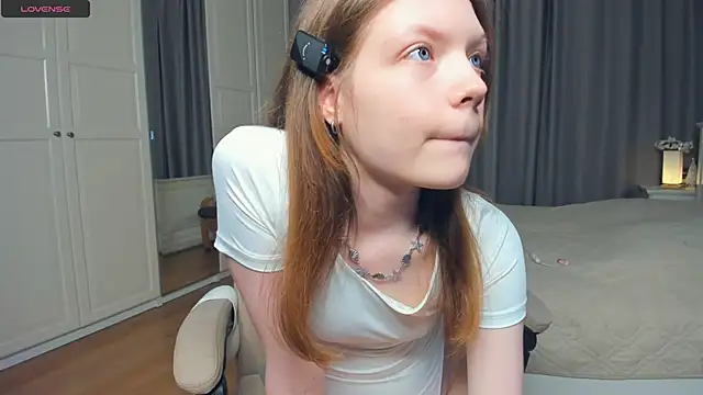 LavenderMitten live