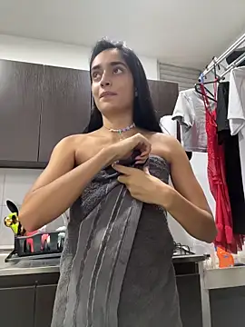 leilani_X live