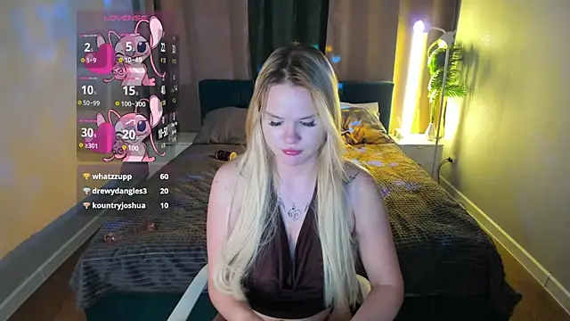 Stella_Morgan live