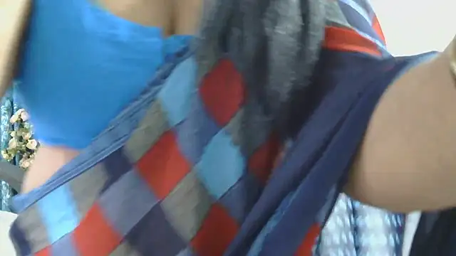 Mallu_Manisha live