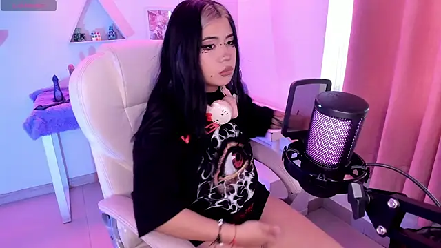 pinkk_deemon live