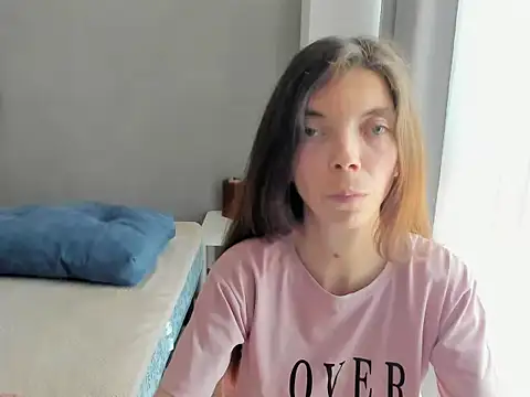 LikaAeiston1 live