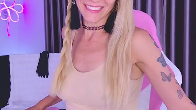 betty_xoxoo live