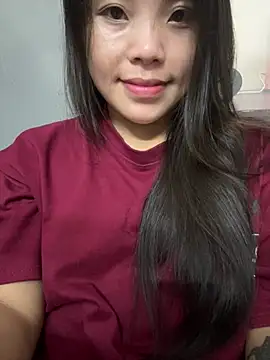 Bella_7777 live