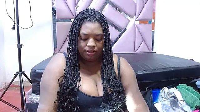 morenahott1 live