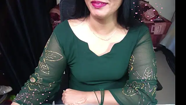 Cute_Aarushii live