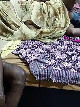 Yoursriya25 live