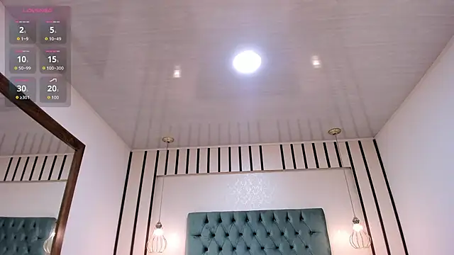 MadissonLow live