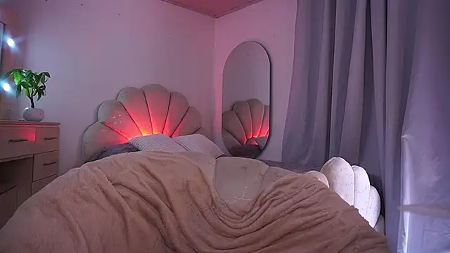 Alondrasparrow2 live