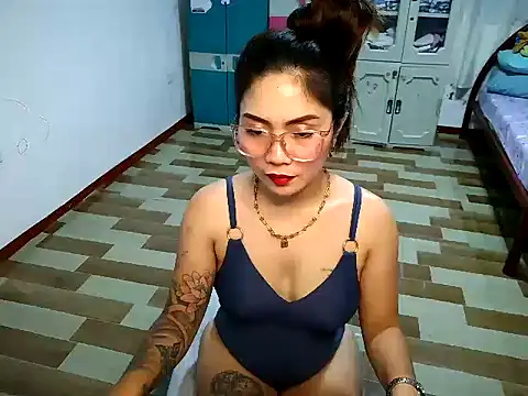 Sexynica live