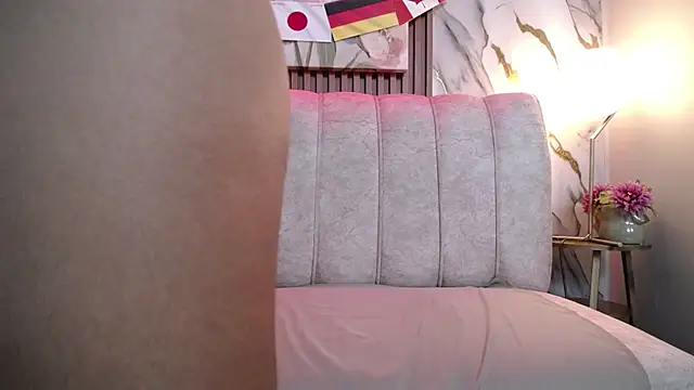 SweetyLaly live