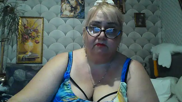 MarinaFarina53 live