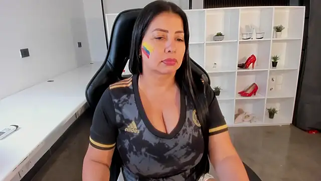 natural_bigboobs live