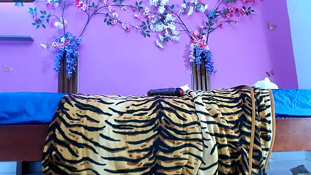 skinnysofia18 live