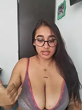 Mia_skyy18 live