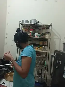 sakshi_moni live