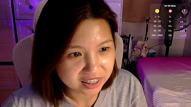 urgrl_portia live