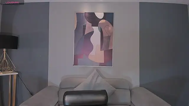 MilaLawrence live