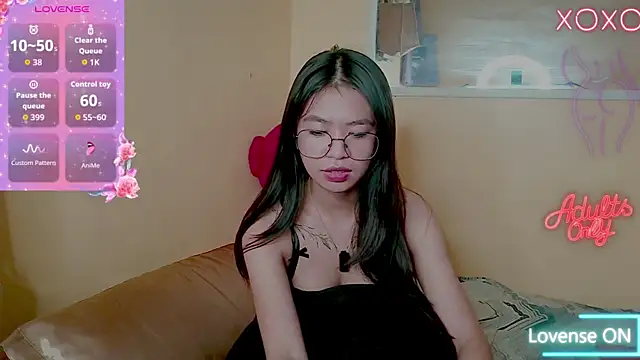 Luna_Moonfang live