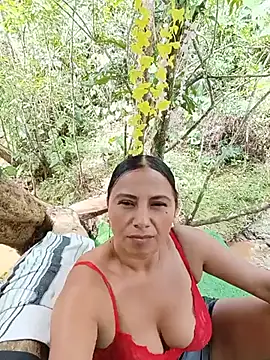 esmeralda_li live