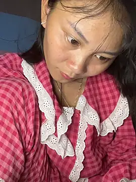 Kim_Kelly live
