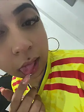 Elek_tra live
