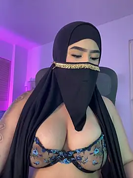 Yasmin_cute live