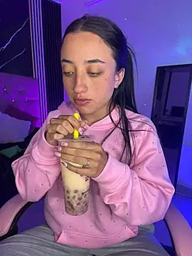 Ady_18 live