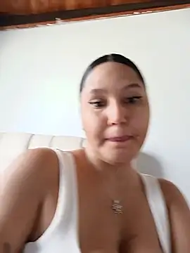 NattyVega live