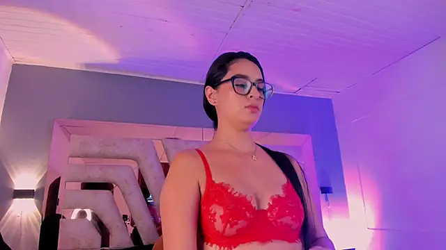 _NatachaDiaz_ live