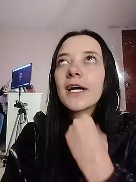 Isabella_21x live