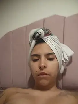 Amaranthaa_222 live