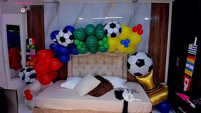 lia_16 live