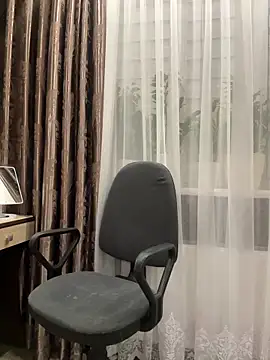 Sweet_little_gir live