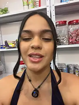 Bella-Ferrer live