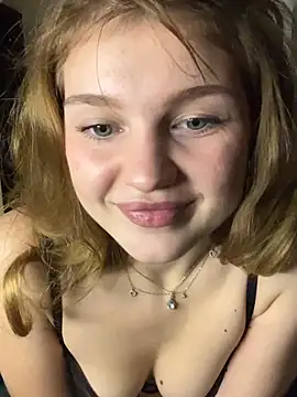 Emaline_Fane live