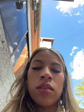 Mia_Rosee1 live