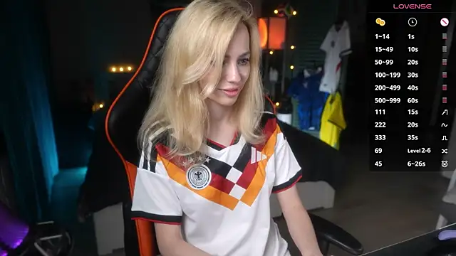 xkuxie live