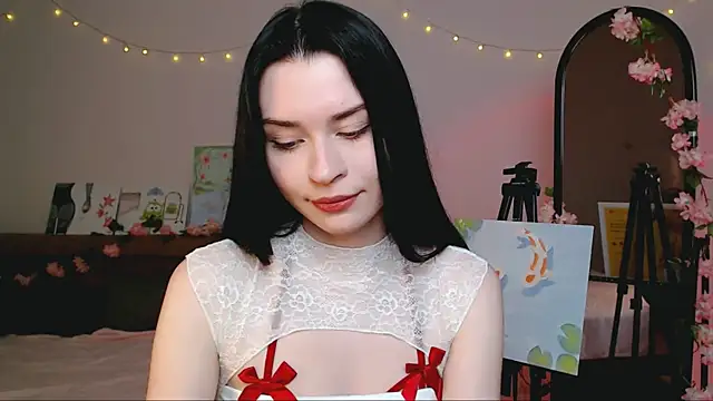 Tina_Charm live