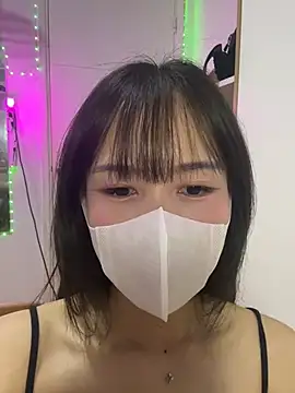Lov3lily live